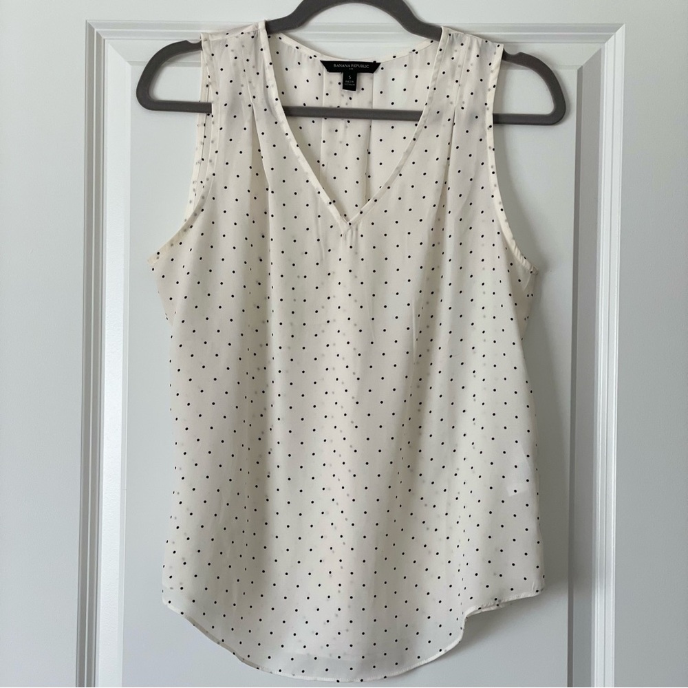 Banana Republic Polka Dot Sleeveless Blouse